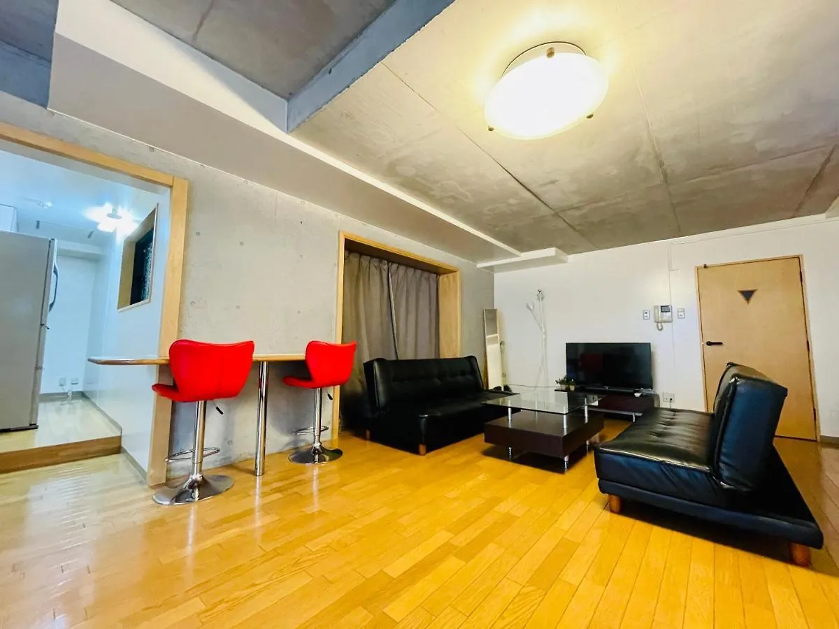 Apartment 1-1New Open 最大6名滞在可能な開放感のある空間 ペット滞在可能なアパートメント ガレージ完備 Sapporo